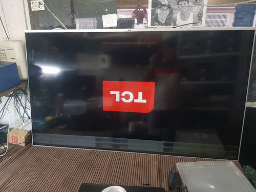 Tv Tcl 55p6us Com Tela Em Curto Para Retirada De Peças (Usado)