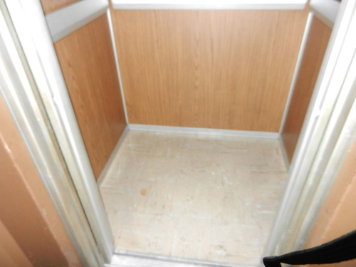 Imagen 11 de 27 de Venta La Urbina Edificio Sq Mls# 23-9759