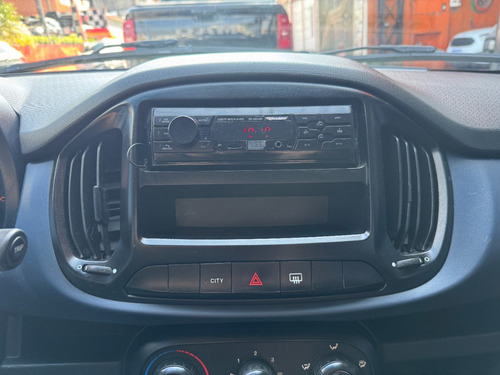 Fiat Uno 1.0 Drive Flex 5p