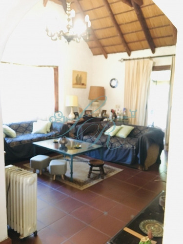 Casa En Venta Y Alquiler, Pinares, Punta Del Este- Ref: 340
