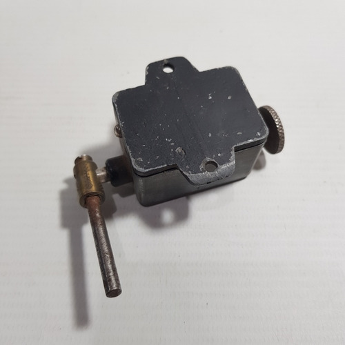 Imagen 2 de 6 de Antiguo Cuenta Ganado Scoilie Bell Metal 3 Dígitos Mag 60071