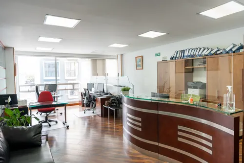 Oficina En Arriendo En La Castellana. Cod A1038737