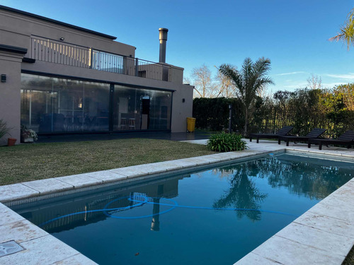 Dueño Vende Casa 4 Ambientes , 3 Baños