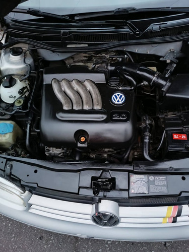 Volkswagen Golf 2.0 Highline