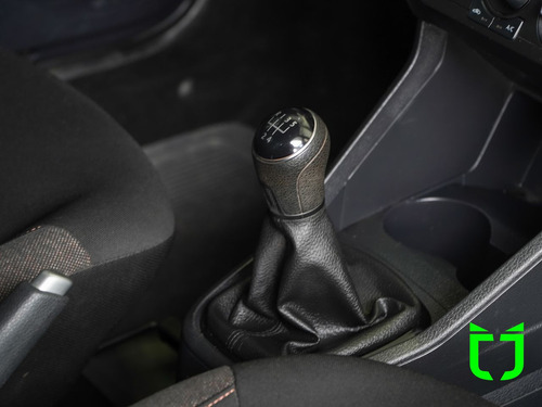 Volkswagen Saveiro 1.6 16V FLEX MSI ROBUST CABINE SIMPLES
