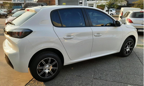 Peugeot 208 1.6 Like Pack