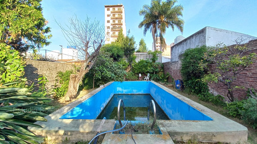 Amplia Casa Apta Uso Comercial En Alquiler Wilde Centro