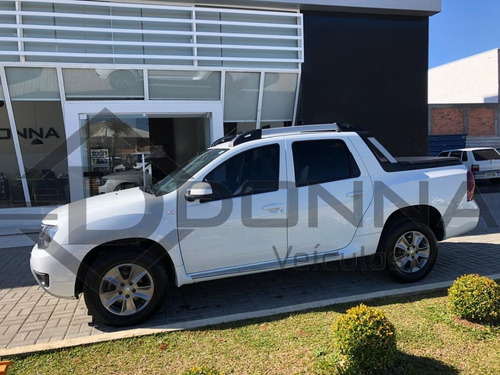Renault Duster Oroch - 2016/2017 2.0 16v Flex Dynamique 4p