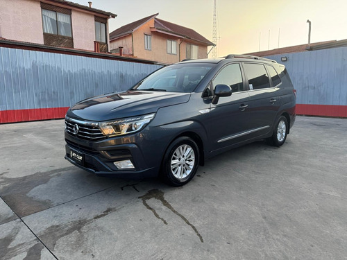 SsangYong Stavic 4x2 At