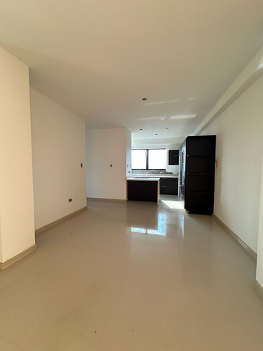 Xv, Apartamento En Venta En Palma Dorada Sector Los Kioscos