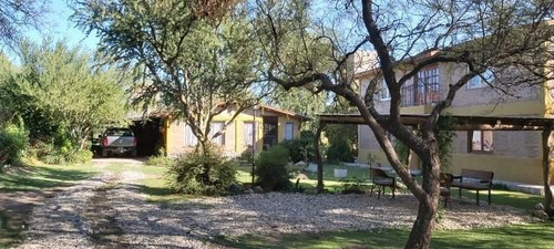 Imagen 2 de 30 de Casa Con Parque En Las Tapias - Traslasierra
