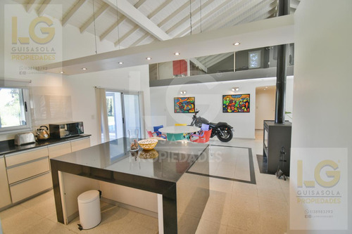 Casa En Venta De 4 Ambientes En Alquiler La Candida Club De Campo
