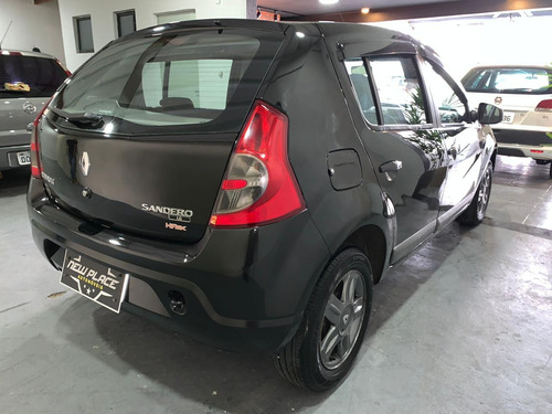 Renault Sandero Vibe 2010