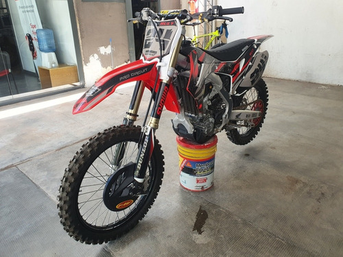 Imagen 2 de 9 de Honda Crf