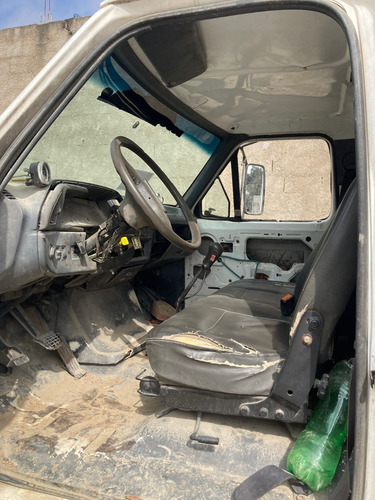 Ford F12000 4x2 Carroceria 5,80m Ano 1995