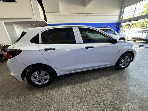 Chevrolet Onix 1.2 Lt
