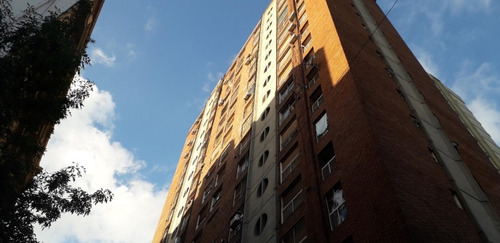 Imagen 8 de 10 de Cochera Cubierta Fija Av. Rivadavia 3000 Esq Rioja 8