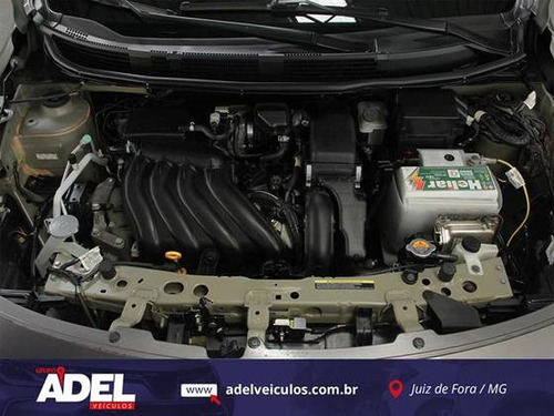 Nissan Versa 1.6 16V FLEX V-DRIVE PLUS XTRONIC