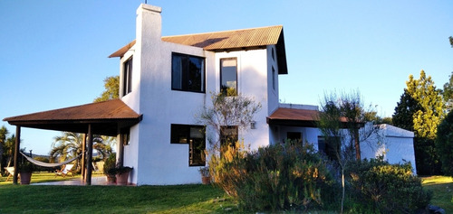 Quinta En Venta De 2 Dormitorios En Camino De Los Ceibos