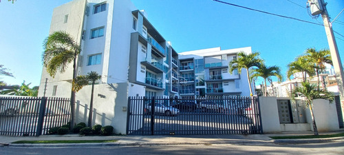 Penthouse En Alquiler En Villa María, Santiago Awpa03
