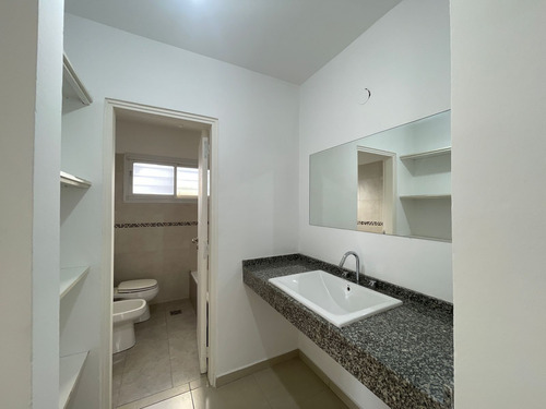Villa Allende, Bancor Certificado, Duplex En Housing , Dos Dorm Dos Baños Cochera Patio