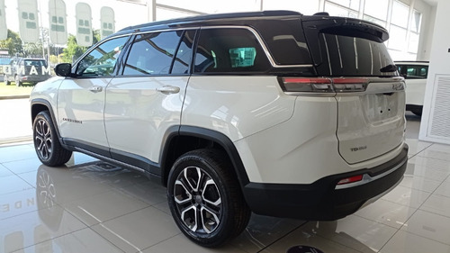Imagen 11 de 12 de Jeep Commander Limited 2022 0km Entrega Inmediata