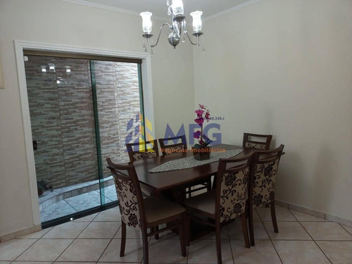 Imagem 4 de 15 de Excelente Casa Térrea Com Edícula Jardim Abaete - 7678