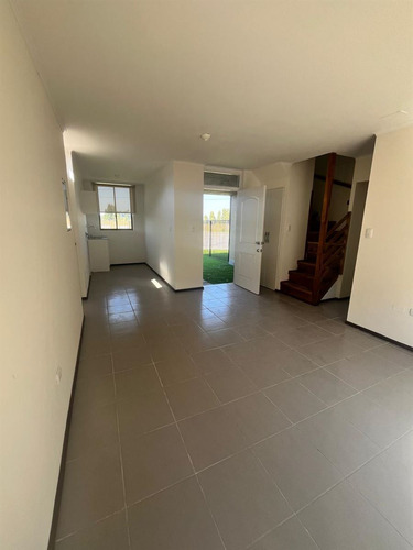 Casa En Arriendo De 3 Dorm. En San Javier