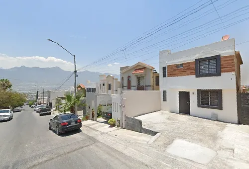 Casa En Venta En Remate Bancario En Santa Catarina Nuevo Leon - Jcbb10