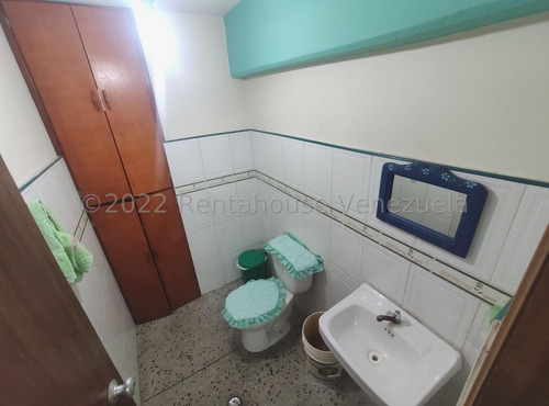 Imagen 25 de 30 de Rent-a-house Centro Occidente Vende Oficina En El Centro De Barquisimeto A 1 Cuadra De La Plaza Bolivar, Estado Lara, 0-4-2-4-5-9-3-7-5-4-2