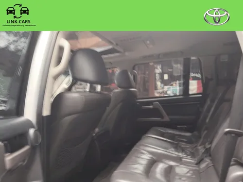 Toyota Land Cruiser Lc200 Sahara V8 Blindaje Nivel 2+