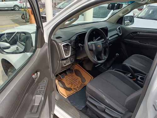 Chevrolet Colorado 2.8TD WT MT 4WD S