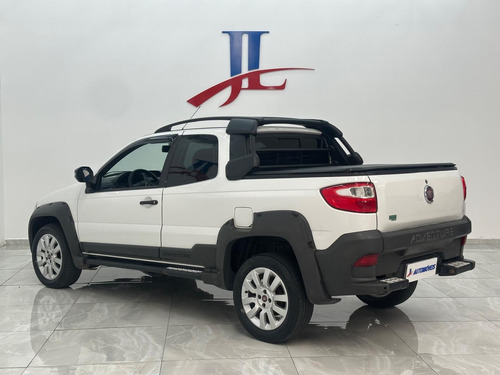 Fiat Strada 1.8 Mpi Adventure Cd 16v Flex 3p Automatizado