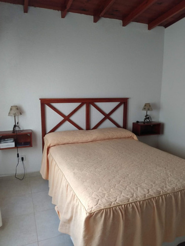 Imagen 3 de 12 de Departamento Alquiler Villa Gesell Frente Al Mar Para 4 Y 6