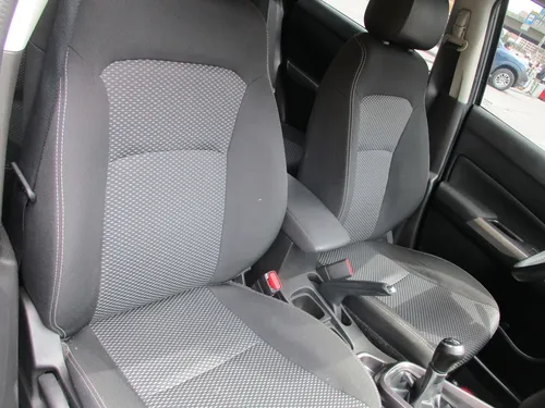Suzuki Vitara Live 2wd 4x2 1600cc Mt Aa
