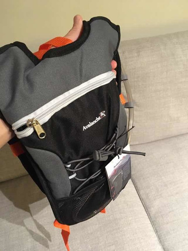 Mochila Hidratante Con Bolsa Para 1 Litro Marca Avalanche