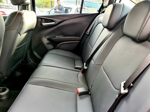 Fiat Cronos Precision 1.8 At6 130cv 2018 34.000km T/usado