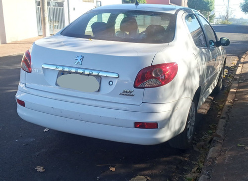Imagem 4 de 6 de Peugeot 207 Passion 2013 1.4 Xr Flex 4p