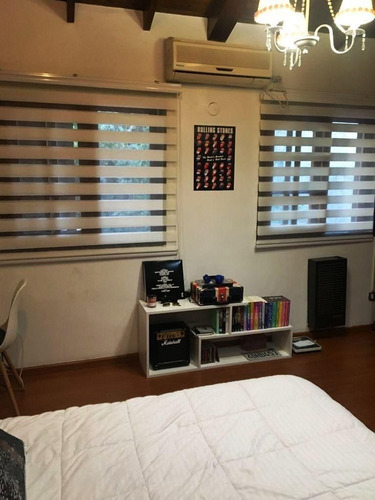 Imagen 12 de 16 de Venta De Casa De 5 Ambientes En Wilde Centro
