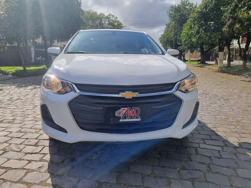 Chevrolet Onix 1.0 Lt 5p