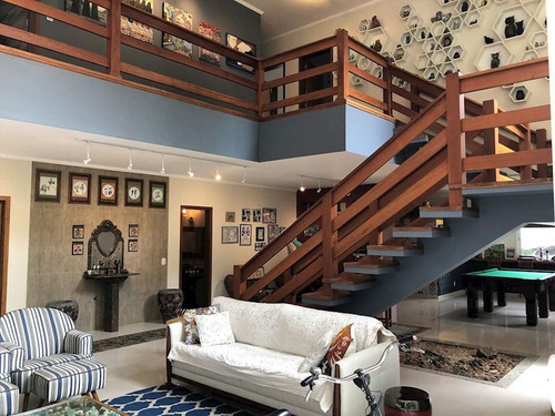 Vintage - 4 Suites, Fino Acabamento E Muita Privacidade, Em 3.240m2! - 1493