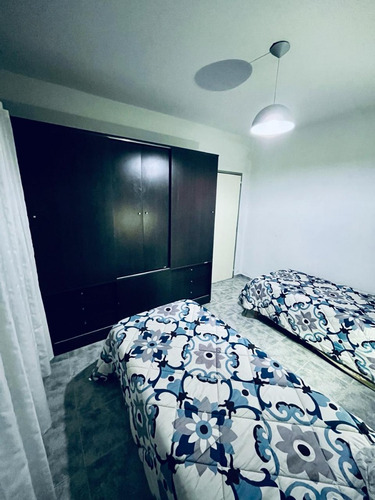 Venta Casa- 3 Dormitorios- 2 Baños -pileta-quincho-credito