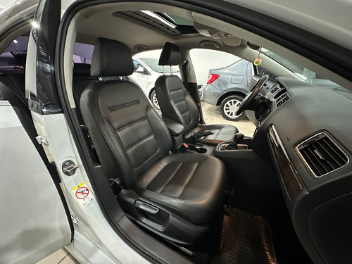 Volkswagen Vento 1.4 Highline 150cv At