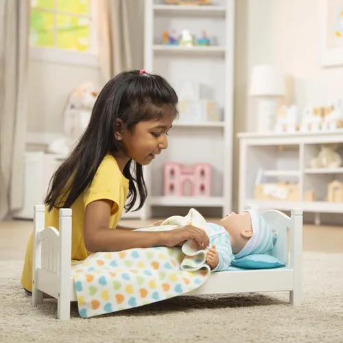 Cama De Juego De Madera Melissa Amp Doug Mine To Love