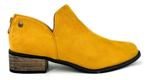 Zapatos Casuales // 02024 // Mocasines Corte En V Amarillo