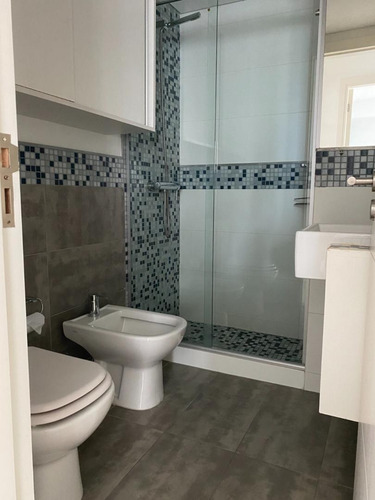 Punta Del Este Venta Apartamento Playa Brava De 2 Dormitorios Vista Al Mar