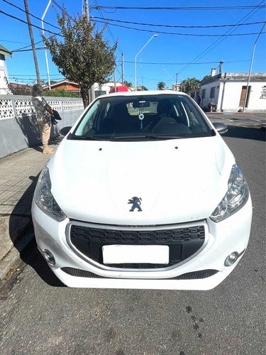 Peugeot 208 1.0 Access 5p