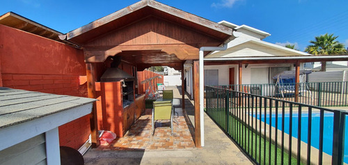 Se Arrienda Casa Amoblada En Condominio
