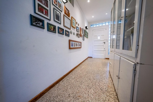 Casa En Venta En Las Lomas De San Isidro. Dos Dormitorios