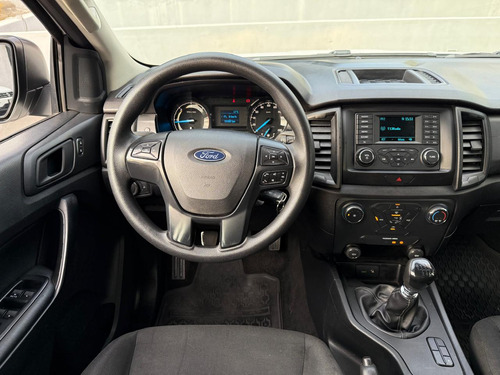 Ford Ranger XL 2.2L MT 4X2